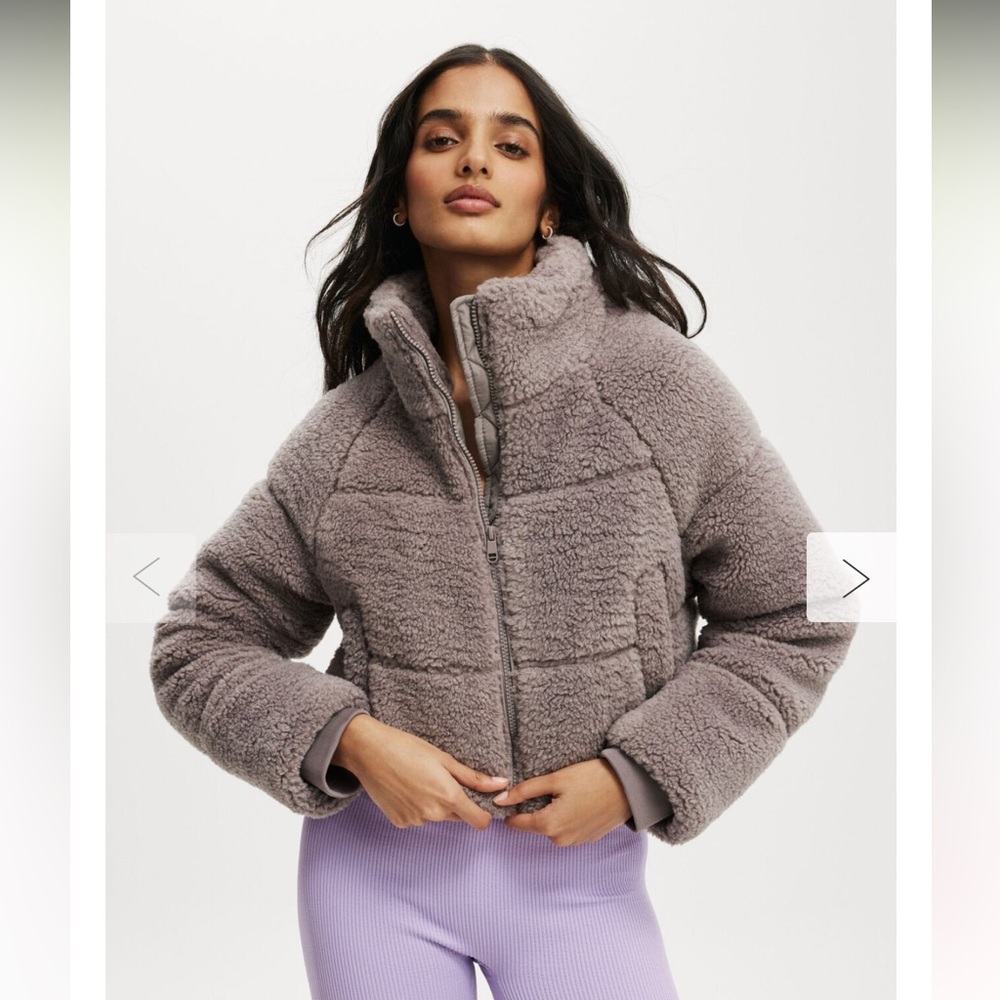 Cotton On The Mother Puffer Cropped Sherpa Jacket - Desert Grey